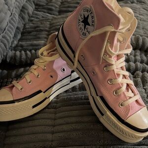 Converse Women's Light Pink High-Top Sneakers